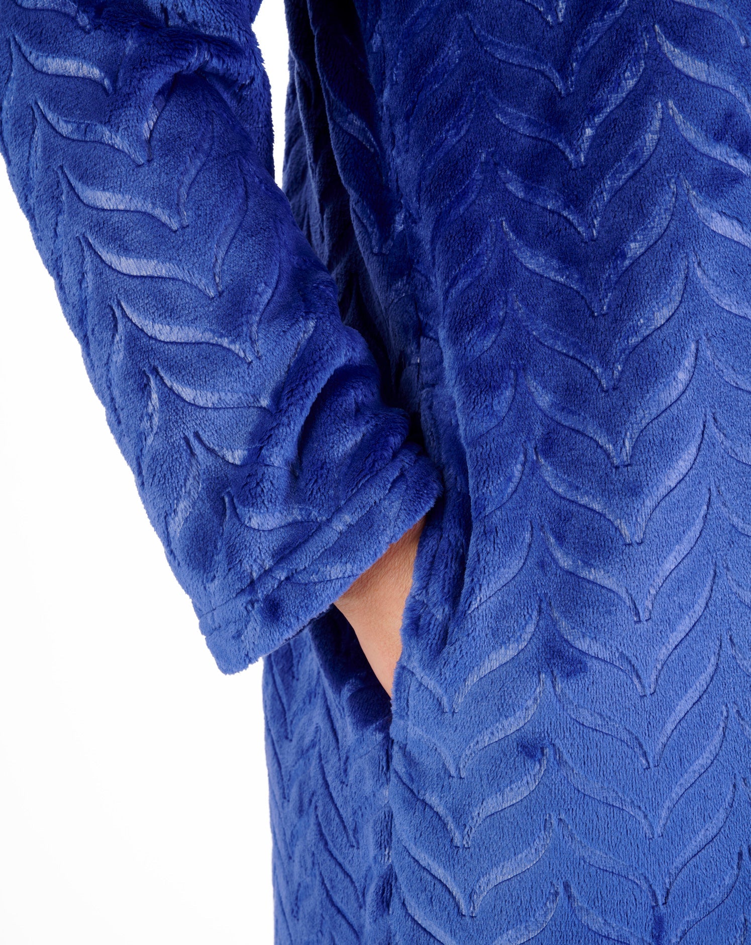 Embossed Pattern Fleece 50