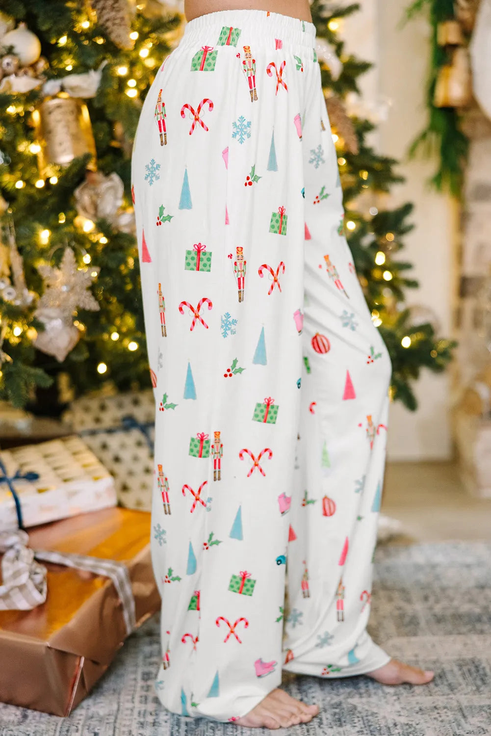 Holiday Print Collared Neck Long Sleeve Pajama