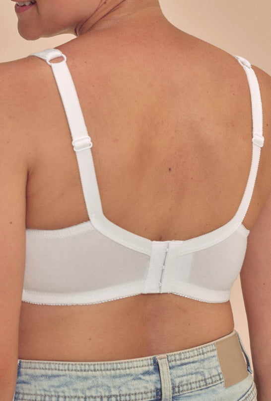 Amoena Katja Wire-Free Bra White – Soft Cotton Pocketed Mastectomy Bra with Comfortable Support