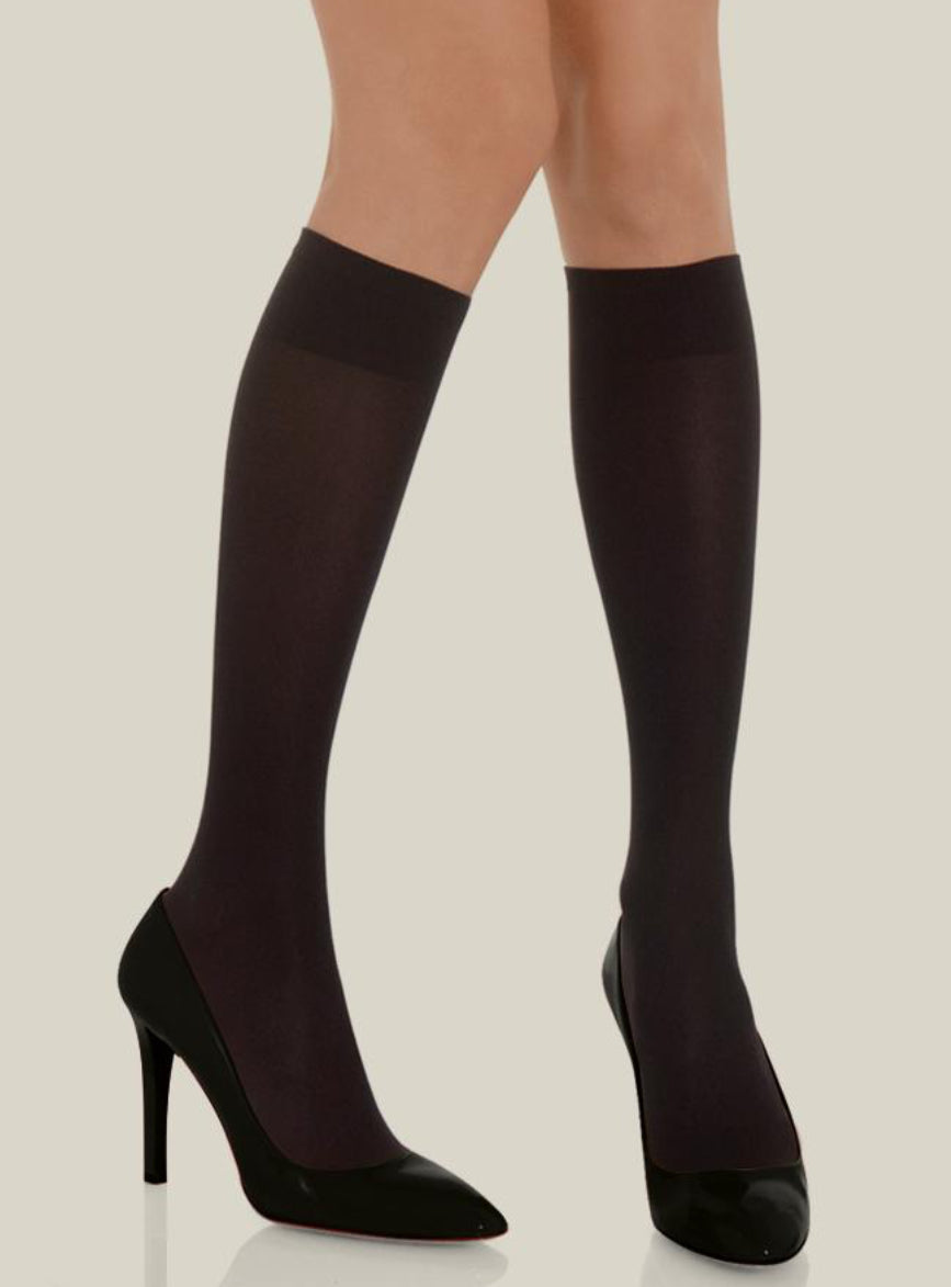 Filodoro Knee Socks – Italian-Made Comfort, Style & Everyday Practicality