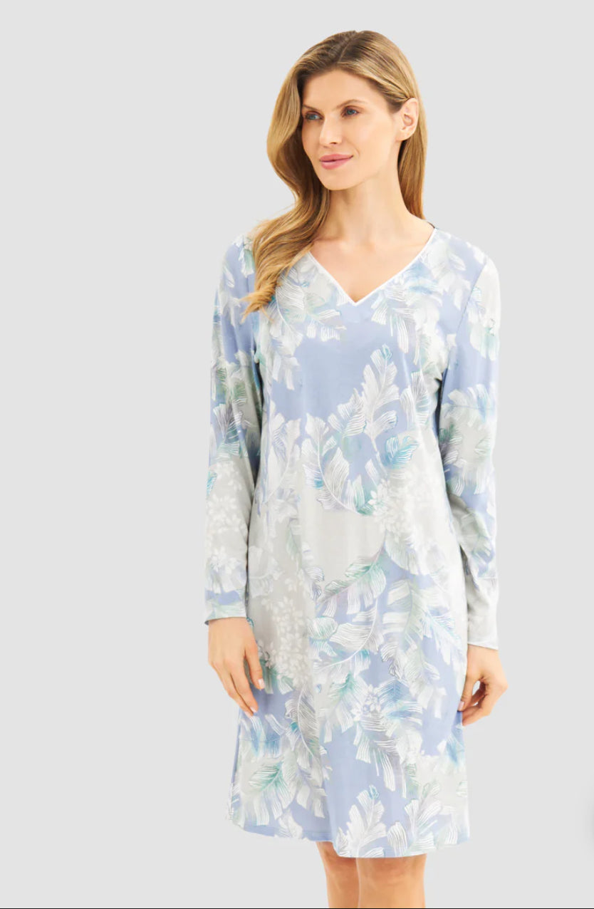 Rösch Nightdress – Modern Leaves Botanical Print in Soft Cotton-Modal