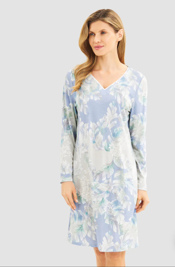 Rösch Nightdress – Modern Leaves Botanical Print in Soft Cotton-Modal