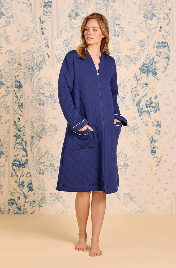 Eileen West Classic Navy Cotton Diamond-Quilt Zip Robe