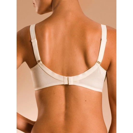 Chantelle 2031 Hedona Smooth Cup Bra - Monaliza's Fine Lingerie  - 3